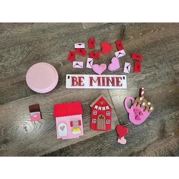 Valentines day tier tray‎ decor bundle #6 - Picture 1 of 6